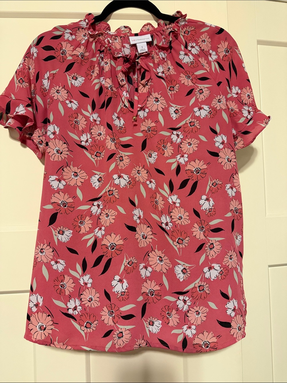 Liz Claiborne Coral-Pink Floral Ruffle-Tie Top